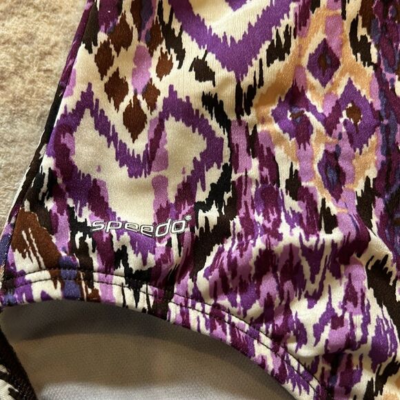Speedo Purple and White One Piece Swimsuit Geometric Design size 12 - Picture 7 of 10